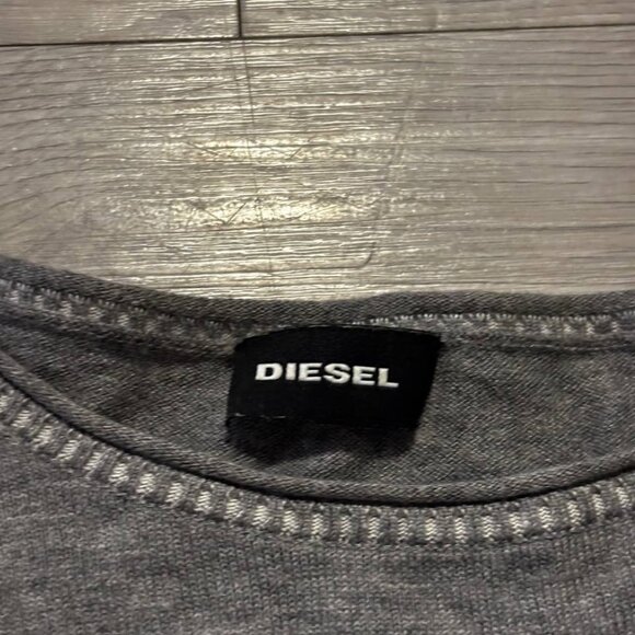 Diesel Long Sleeve - Medium - Picture 2 of 2